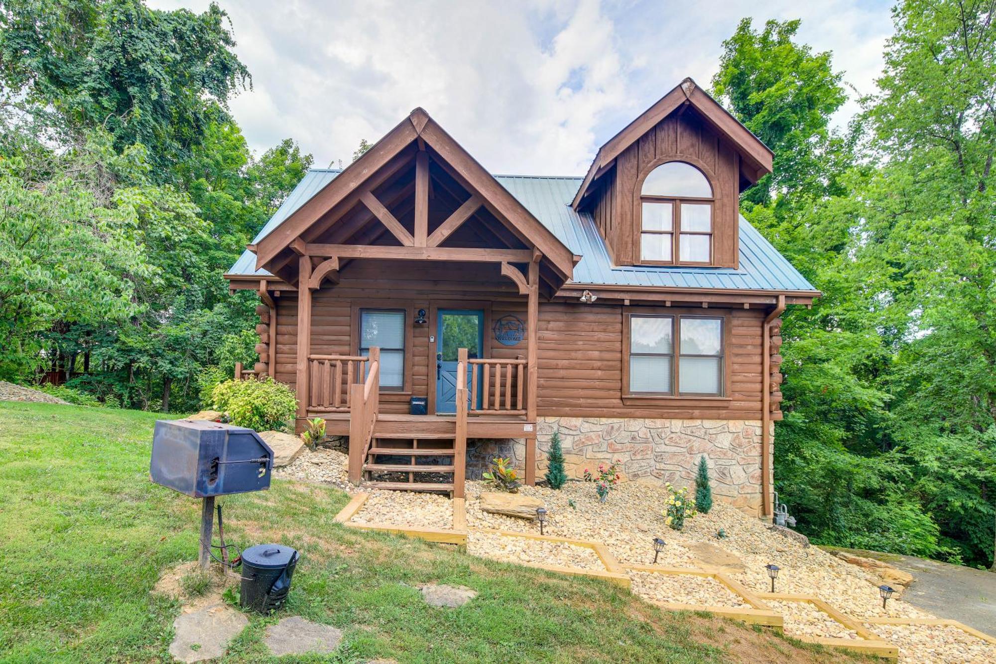 Pigeon Forge Cabin Premier Location And Hot Tub Exterior foto