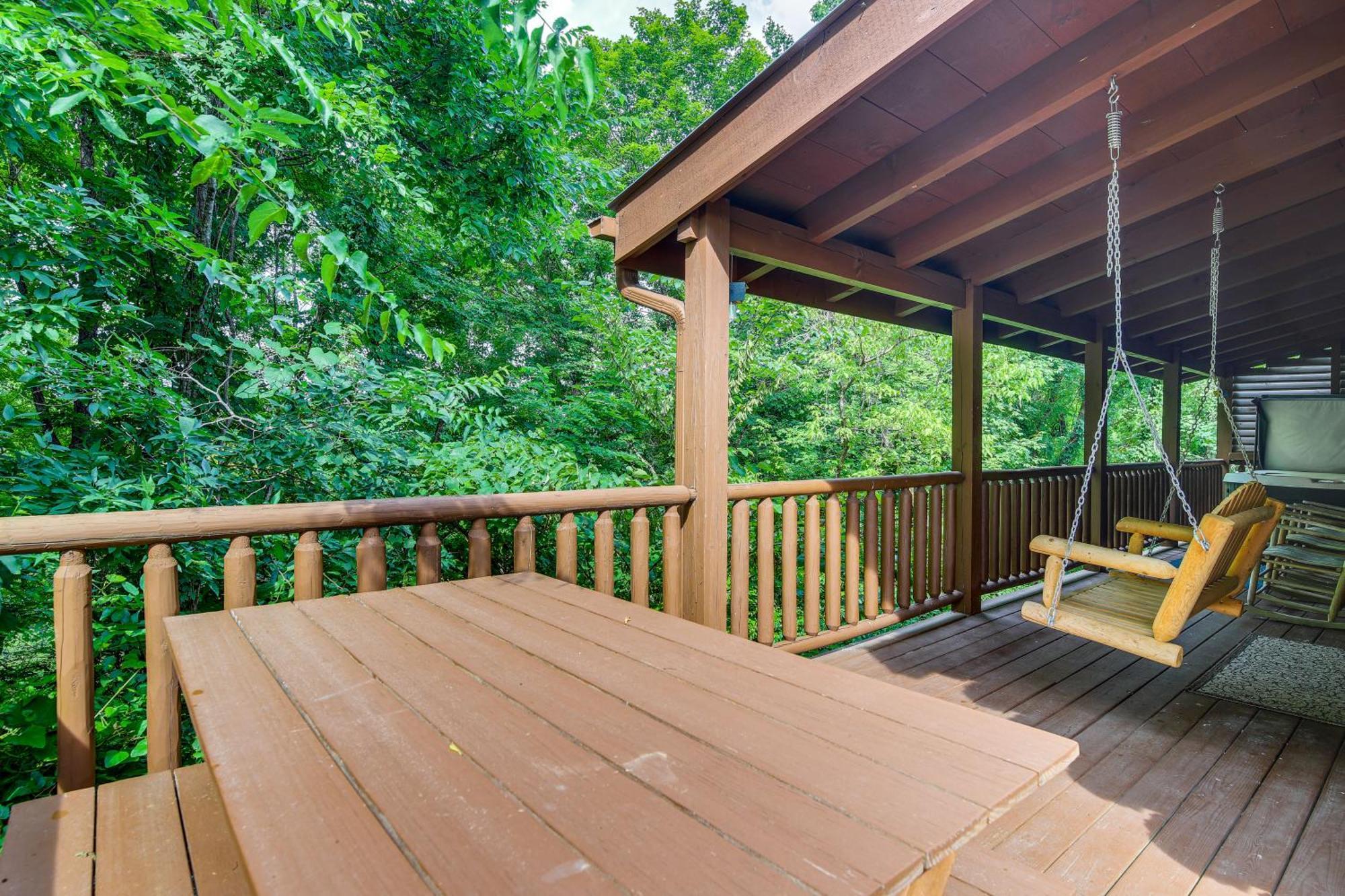 Pigeon Forge Cabin Premier Location And Hot Tub Exterior foto