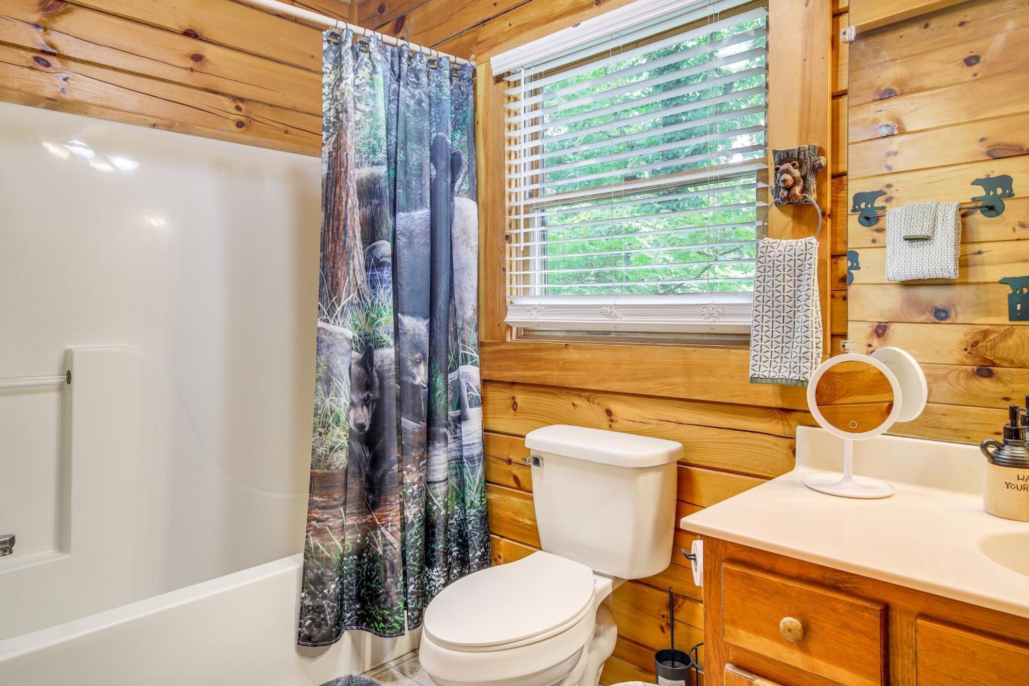 Pigeon Forge Cabin Premier Location And Hot Tub Exterior foto