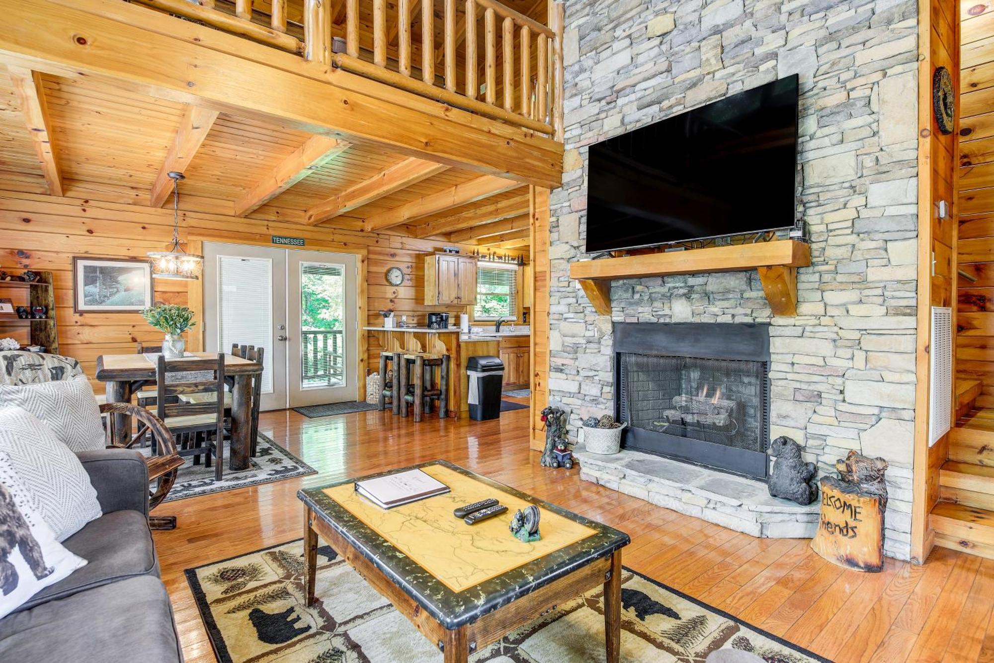 Pigeon Forge Cabin Premier Location And Hot Tub Exterior foto