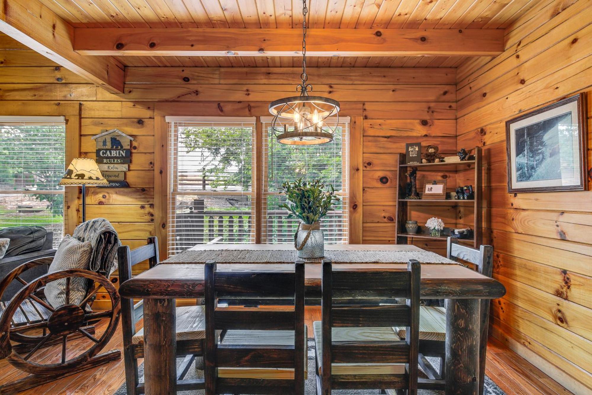 Pigeon Forge Cabin Premier Location And Hot Tub Exterior foto