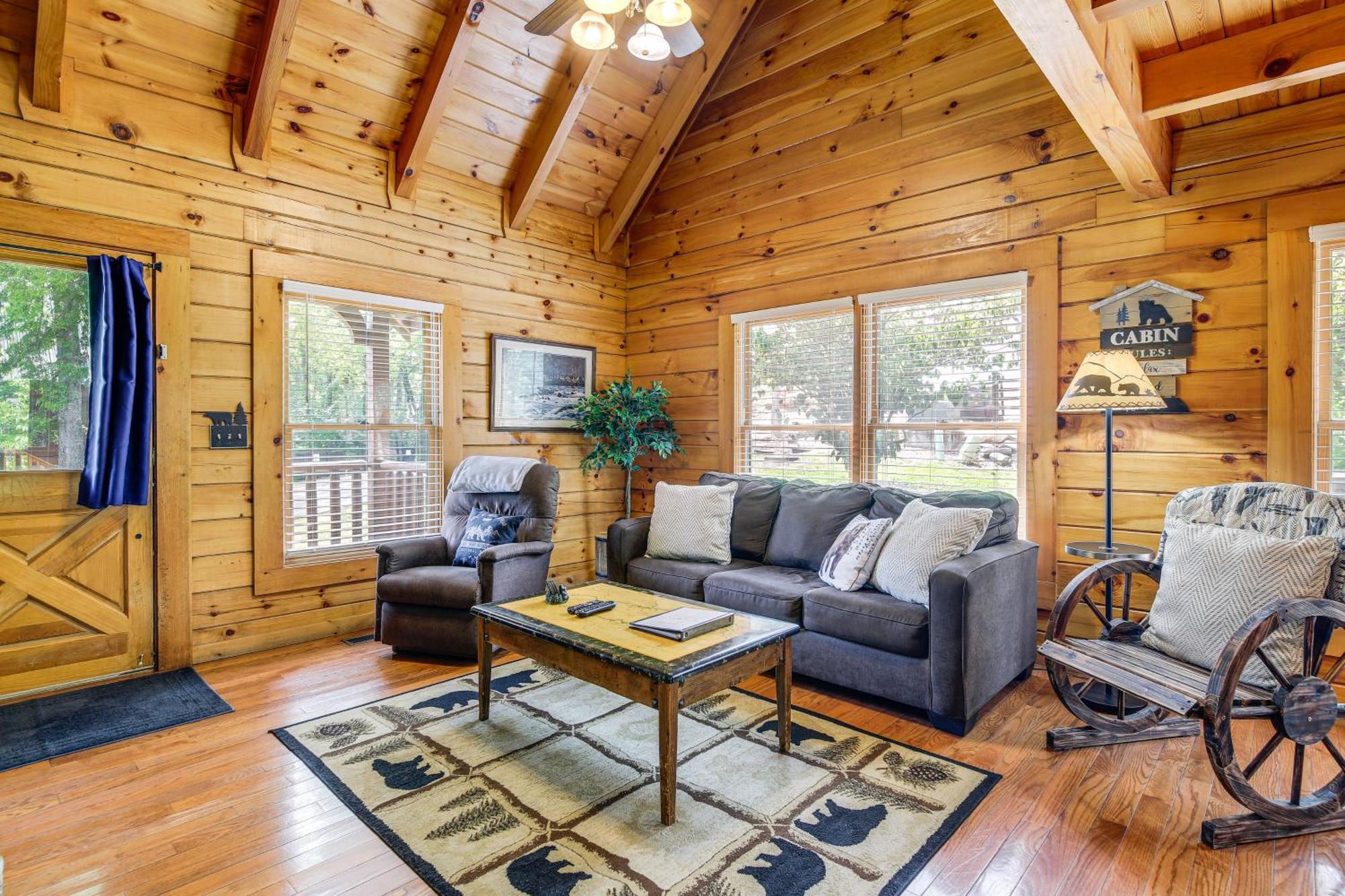 Pigeon Forge Cabin Premier Location And Hot Tub Exterior foto