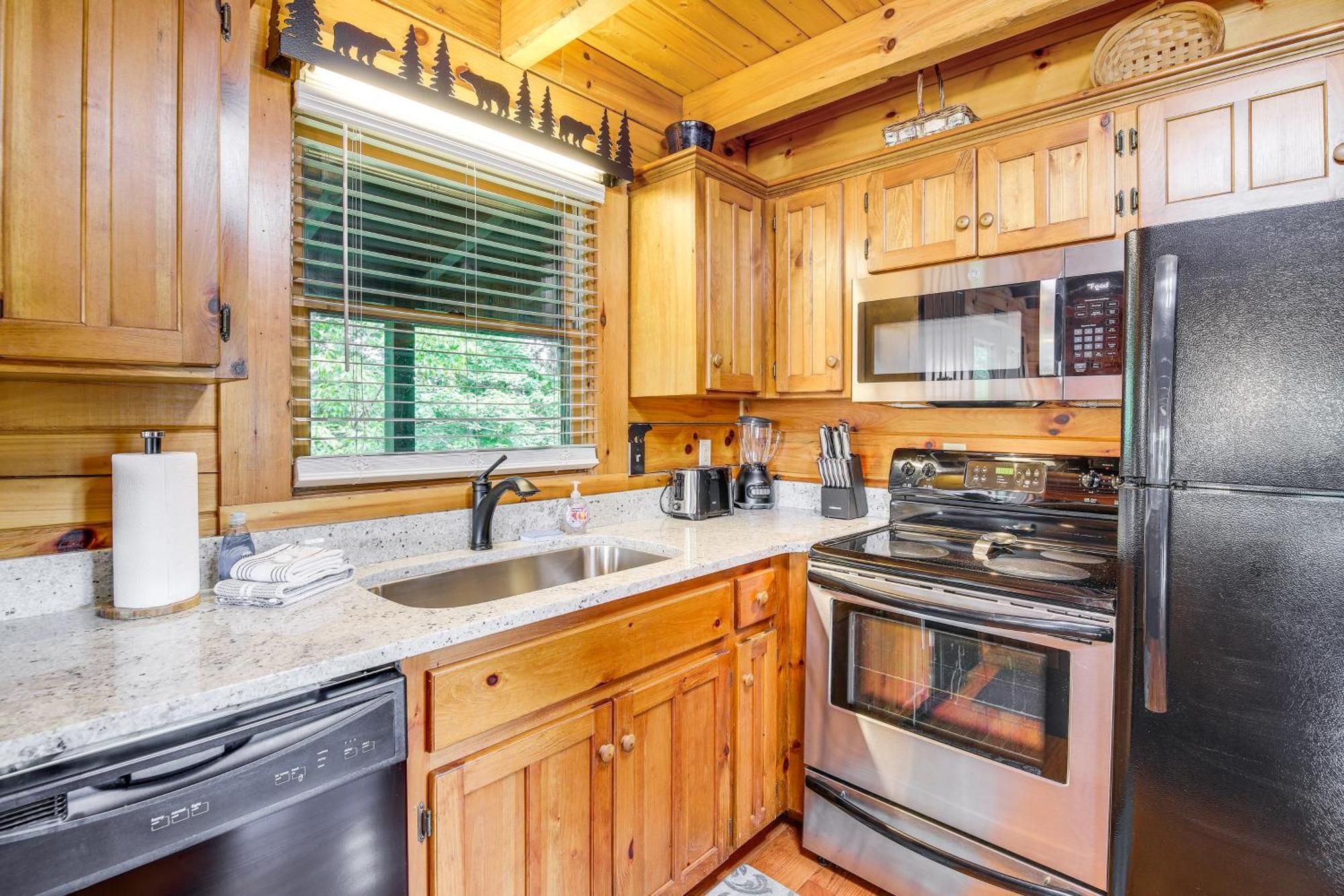Pigeon Forge Cabin Premier Location And Hot Tub Exterior foto